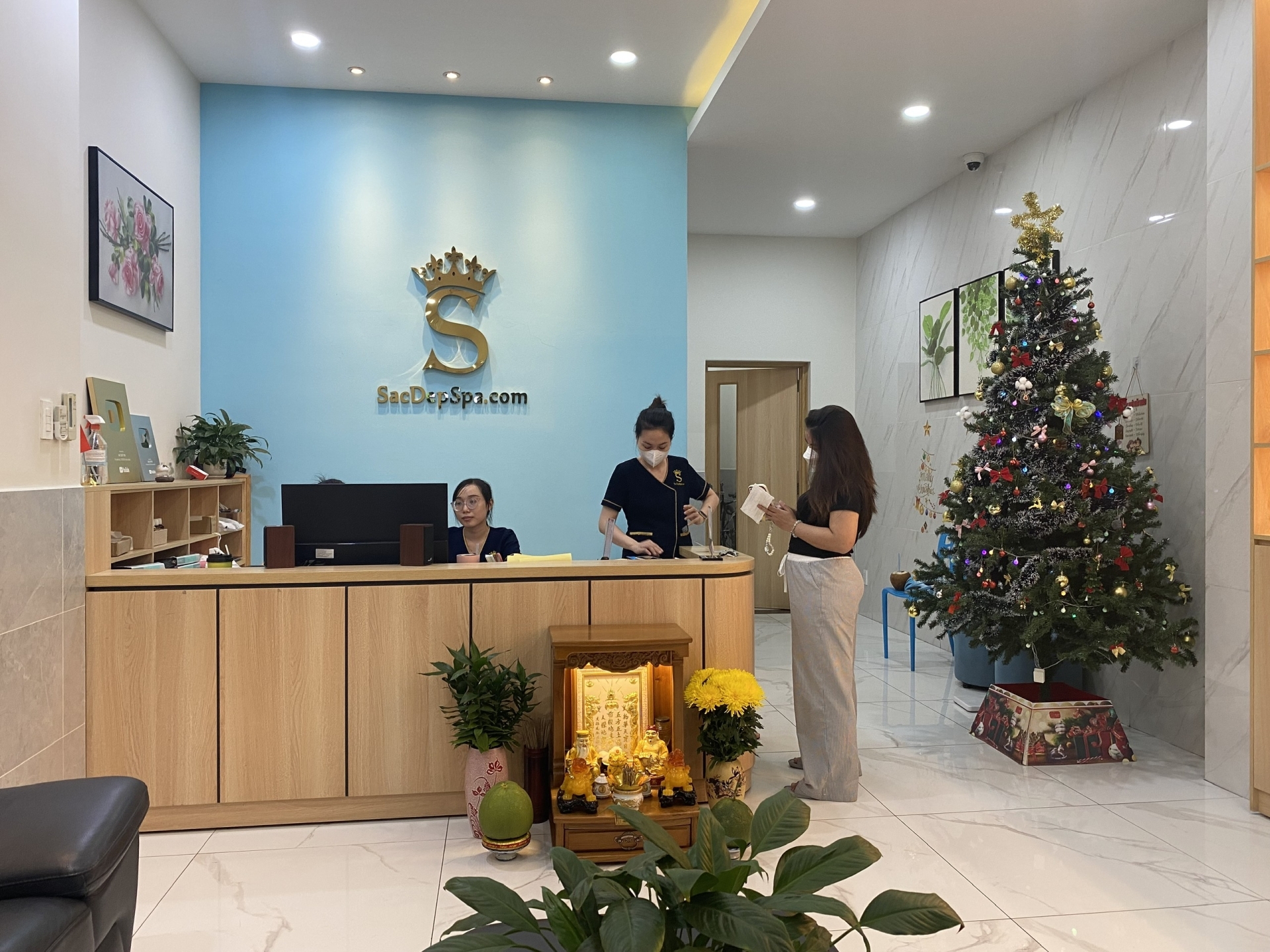 GIÁNG SINH RẠNG RỠ — CHĂM SÓC DA ƯU ĐÃI CẢ THÁNG 12 🎄🎁 GIÁNG SINH RẠNG RỠ — CHĂM SÓC DA ƯU ĐÃI CẢ THÁNG 12 🎄🎁